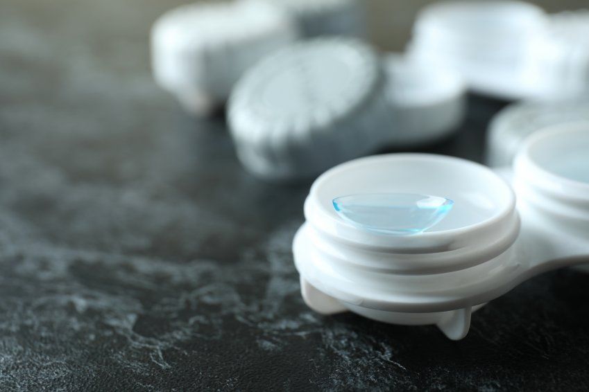 Adaptación de lentes de contacto